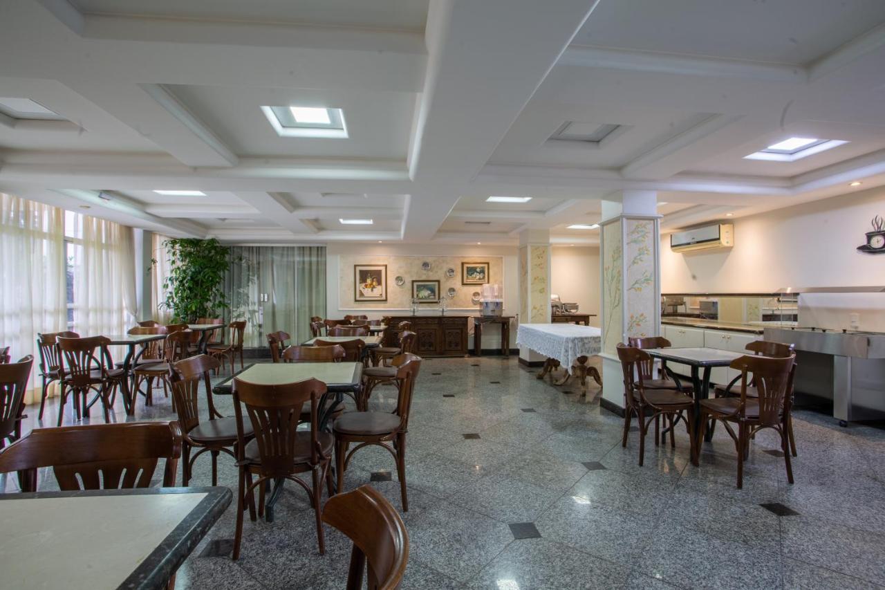 Hotel Apollo Uberlândia エクステリア 写真